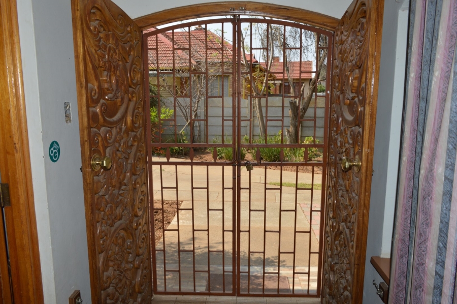 4 Bedroom Property for Sale in Ellaton North West